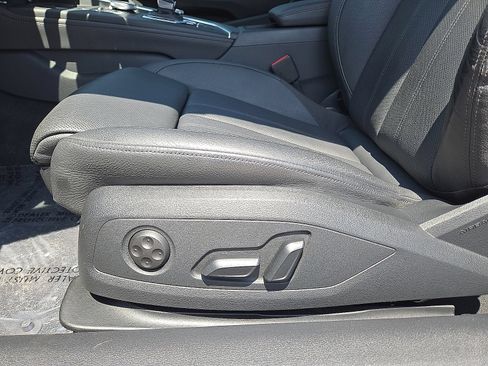 Used 2019 Audi A5 2.0T Premium Plus w/ Premium Plus AWD/4WD image 19