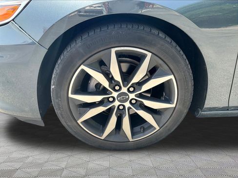 Used 2021 Chevrolet Malibu RS FWD image 7