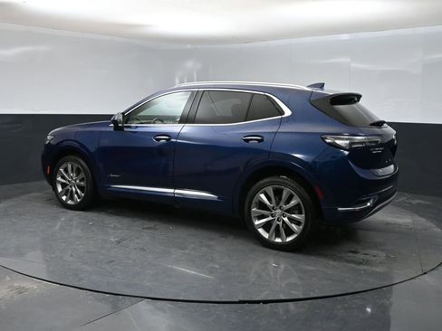 Used 2022 Buick Envision Avenir w/ Technology Package II FWD image 5