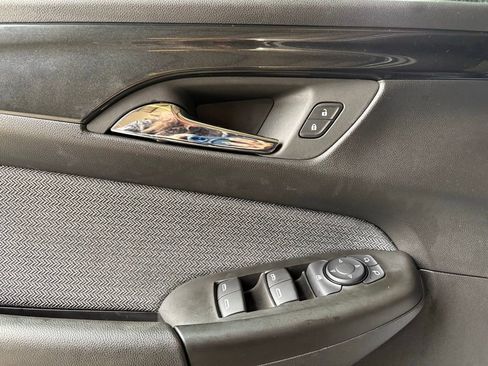 Used 2025 Chevrolet TrailBlazer LT image 18