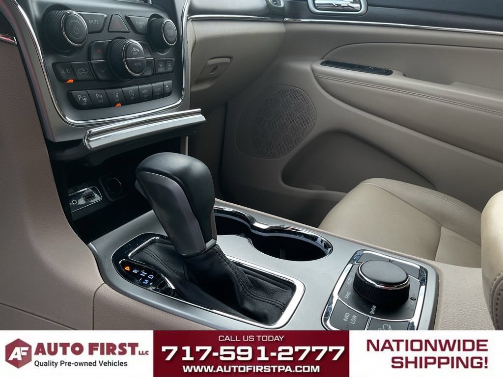 Used 2018 Jeep Grand Cherokee Limited AWD/4WD image 24