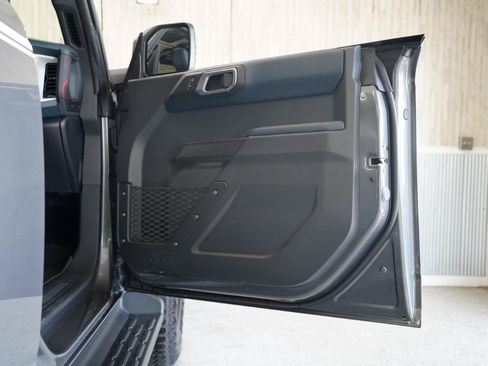 Used 2025 Ford Bronco Heritage Edition AWD/4WD image 33