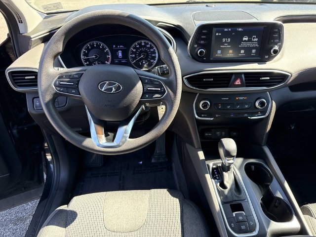 Used 2019 Hyundai Santa Fe SE AWD/4WD image 17