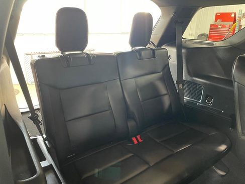 Used 2020 Ford Explorer Limited image 25