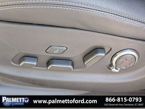 Used 2025 Genesis GV70 2.5T w/ Sport Prestige Package AWD/4WD image 20