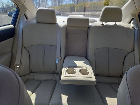 Used 2013 Subaru Legacy 3.6R Limited image 27