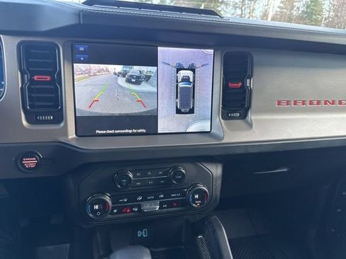 Used 2024 Ford Bronco Raptor w/ Interior Carbon Fiber Pack 6 AWD/4WD image 28