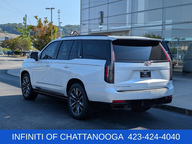 Used 2021 Cadillac Escalade Sport Platinum AWD/4WD image 3