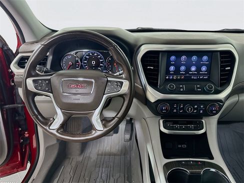 Used 2023 GMC Acadia SLT w/ Technology Package image 19