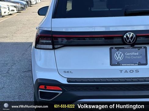 Certified 2025 Volkswagen Taos SEL w/ Taos Adventure Package (SXB) image 12