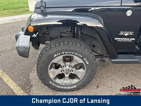 Used 2016 Jeep Wrangler Unlimited Sahara AWD/4WD image 24