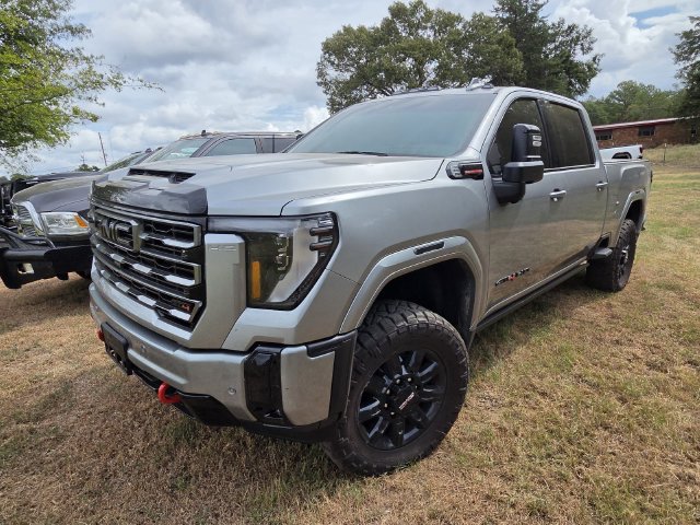 Used 2026 GMC Sierra 2500 AT4 w/ AT4 Premium Plus Package AWD/4WD image 2