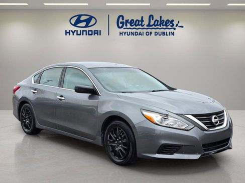 Used 2016 Nissan Altima 2.5 S w/ Power Driver Seat Package image 7