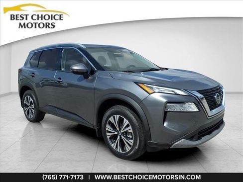 Used 2021 Nissan Rogue SV FWD image 1