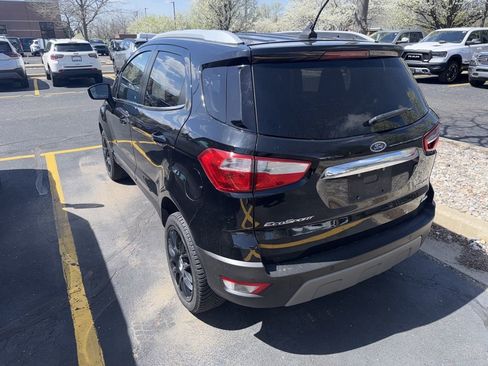 Used 2018 Ford EcoSport Titanium image 4