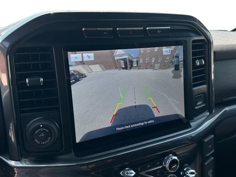 Used 2022 Ford F150 XLT w/ Equipment Group 302A High AWD/4WD image 15