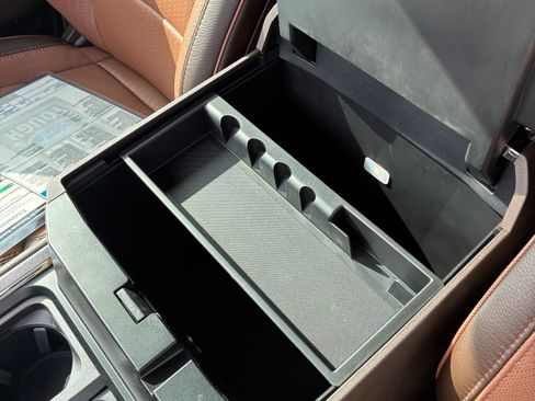 New 2025 Ford F350 King Ranch w/ FX4 Off-Road Package image 45