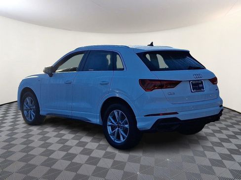 Certified 2025 Audi Q3 2.0T Premium w/ Convenience Package image 4