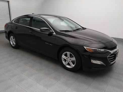 Used 2025 Chevrolet Malibu LS FWD image 11