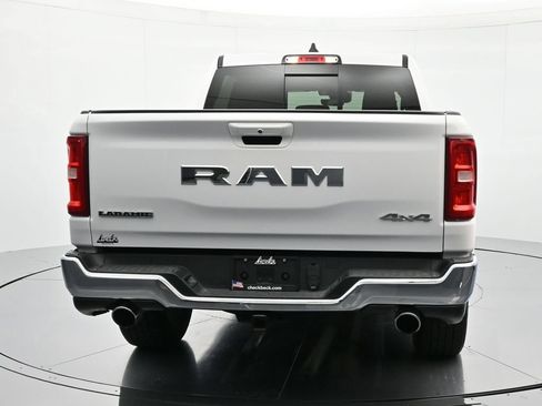 Used 2025 RAM 1500 Laramie AWD/4WD image 6