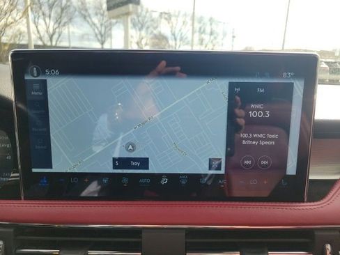 Used 2024 Lincoln Corsair Reserve w/ Equipment Group 201A image 35