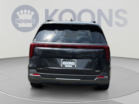 New 2026 Kia Carnival SX Prestige FWD image 5