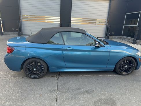 Used 2020 BMW M240i xDrive Convertible w/ Premium Package AWD/4WD image 4
