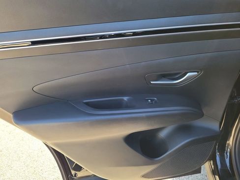 Used 2023 Hyundai Tucson SEL image 17