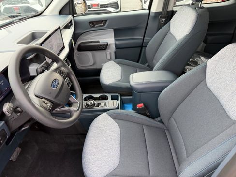 New 2025 Ford Maverick XLT w/ Equipment Group 301A image 10