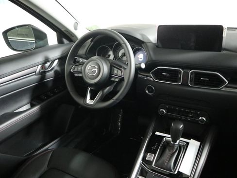 New 2025 MAZDA CX-5 Carbon Edition image 12