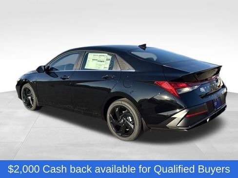 New 2026 Hyundai Elantra SEL Sport Premium FWD image 2