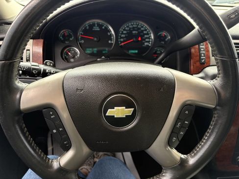 Used 2013 Chevrolet Tahoe LT image 29