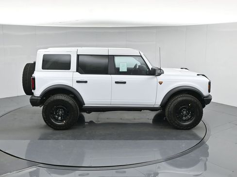 New 2026 Ford Bronco Badlands AWD/4WD image 40