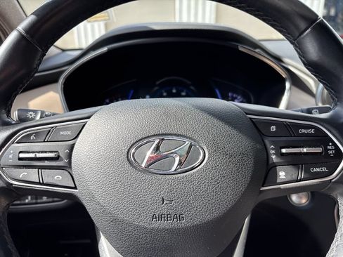 Used 2019 Hyundai Santa Fe Limited FWD image 13
