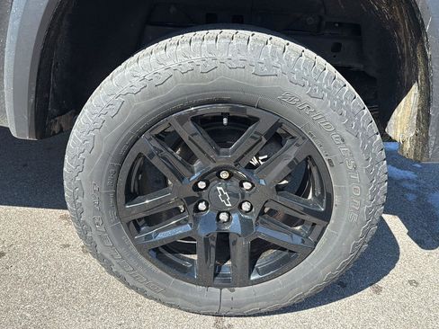 Used 2024 Chevrolet Colorado Trail Boss w/ Safety Package AWD/4WD image 16