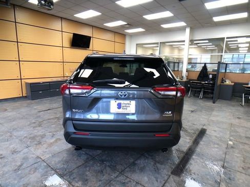 Used 2023 Toyota RAV4 XLE image 6