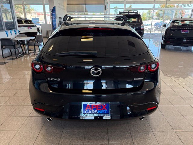 Used 2023 MAZDA MAZDA3 s FWD image 4
