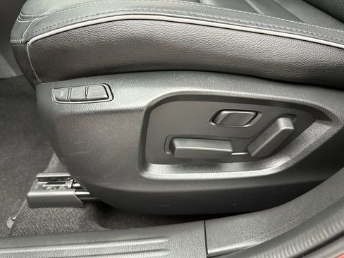 Certified 2025 MAZDA CX-5 AWD 2.5 S w/ Preferred Package image 12