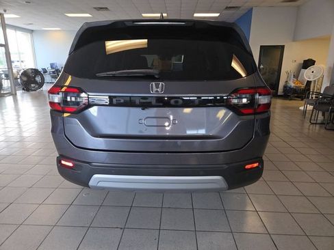 Used 2023 Honda Pilot EX-L image 7
