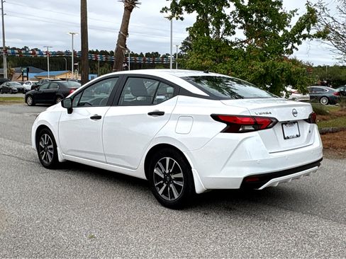 Used 2024 Nissan Versa S w/ S Plus Package image 24