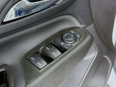 Used 2024 Chevrolet Equinox LT image 20