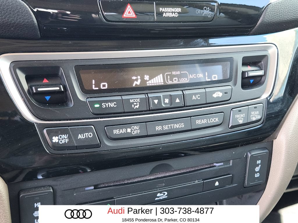 Used 2016 Honda Pilot Touring image 19