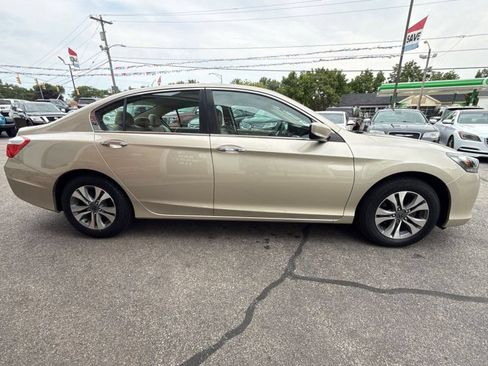 Used 2014 Honda Accord LX image 4