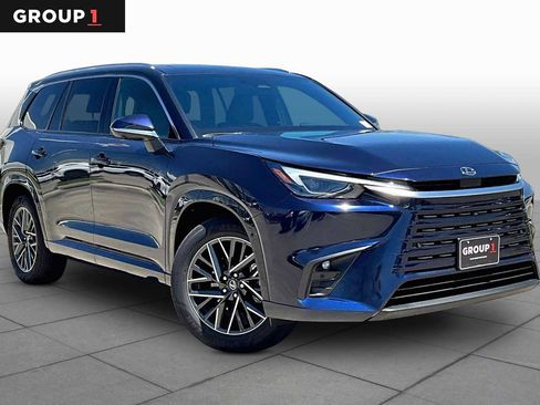 Used 2026 Lexus TX 350 AWD w/ Technology Package image 3