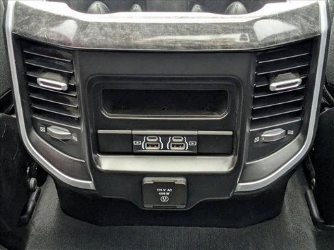 Used 2021 RAM 1500 Big Horn AWD/4WD image 23