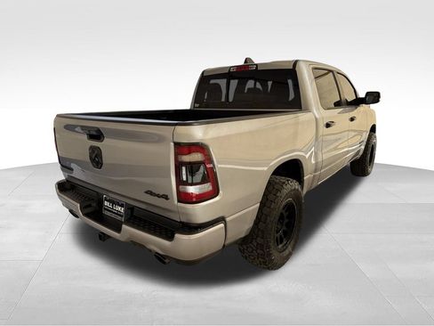 Used 2024 RAM 1500 Laramie AWD/4WD image 7
