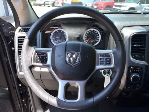 Used 2024 RAM 1500 Classic SLT AWD/4WD image 19
