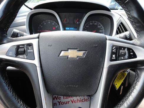 Used 2017 Chevrolet Equinox LT w/ Convenience Package AWD/4WD image 14