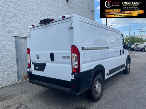 Used 2025 RAM ProMaster 2500 w/ Convenience Group FWD image 6
