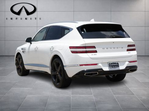 Used 2022 Genesis GV80 2.5T w/ Prestige Package 04 AWD/4WD image 5